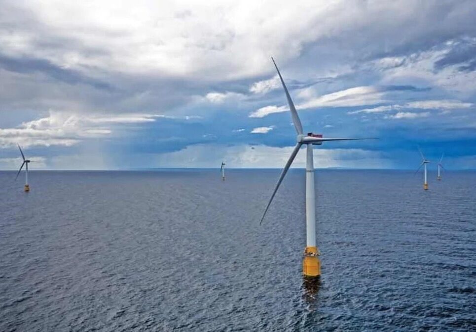 China Launches World's First Floating Wind Technology for Oil Rigs